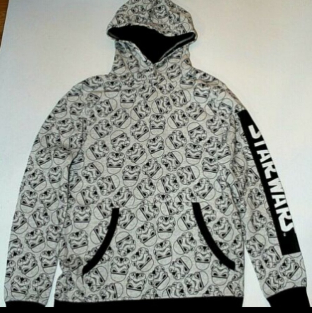 Kids starwars hoodie kids 12-14Y(runs like a 10) *price drop*